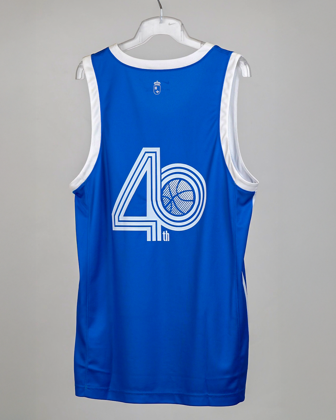 CAMISETA CONMEMORATIVA 40 ANIVERSARIO UCAM CB – EDICIÓN LIMITADA