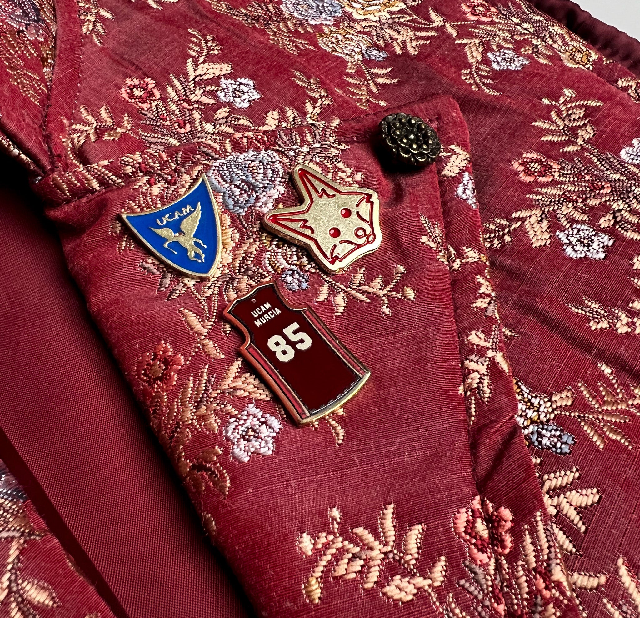 Pin Vulpi UCAM Murcia CB – Edición Especial Primavera