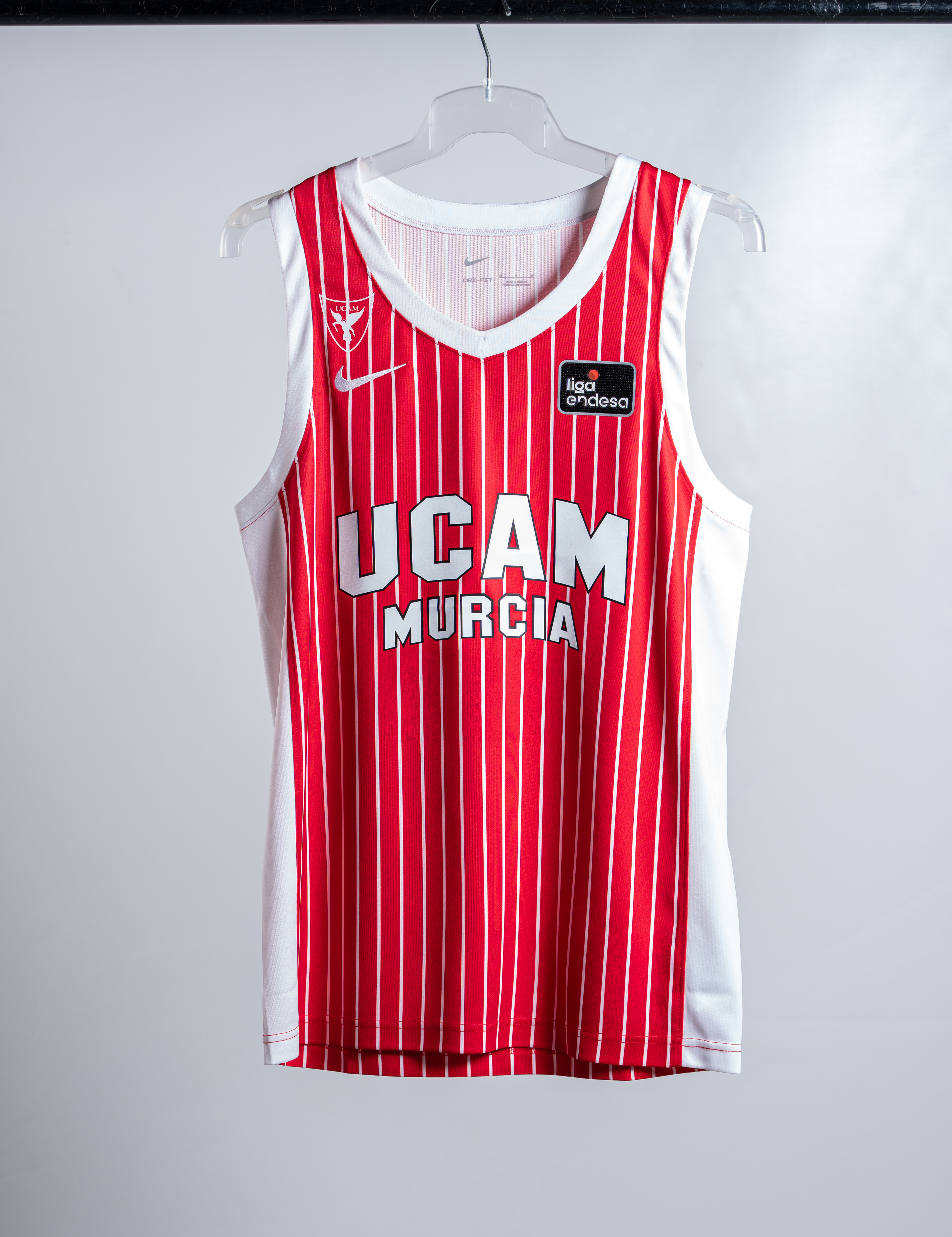 Camisetajuego40aniversario-7_c5819b56-a4d7-4b76-9fca-8f554cd4d399.png