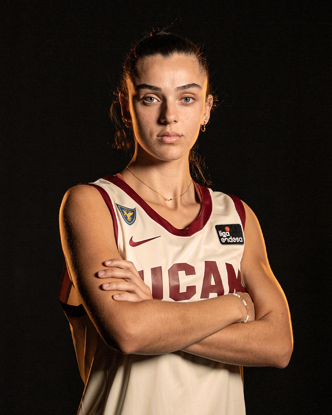 CAMISETA JUEGO LIGHTBACK UCAM CB 26-27