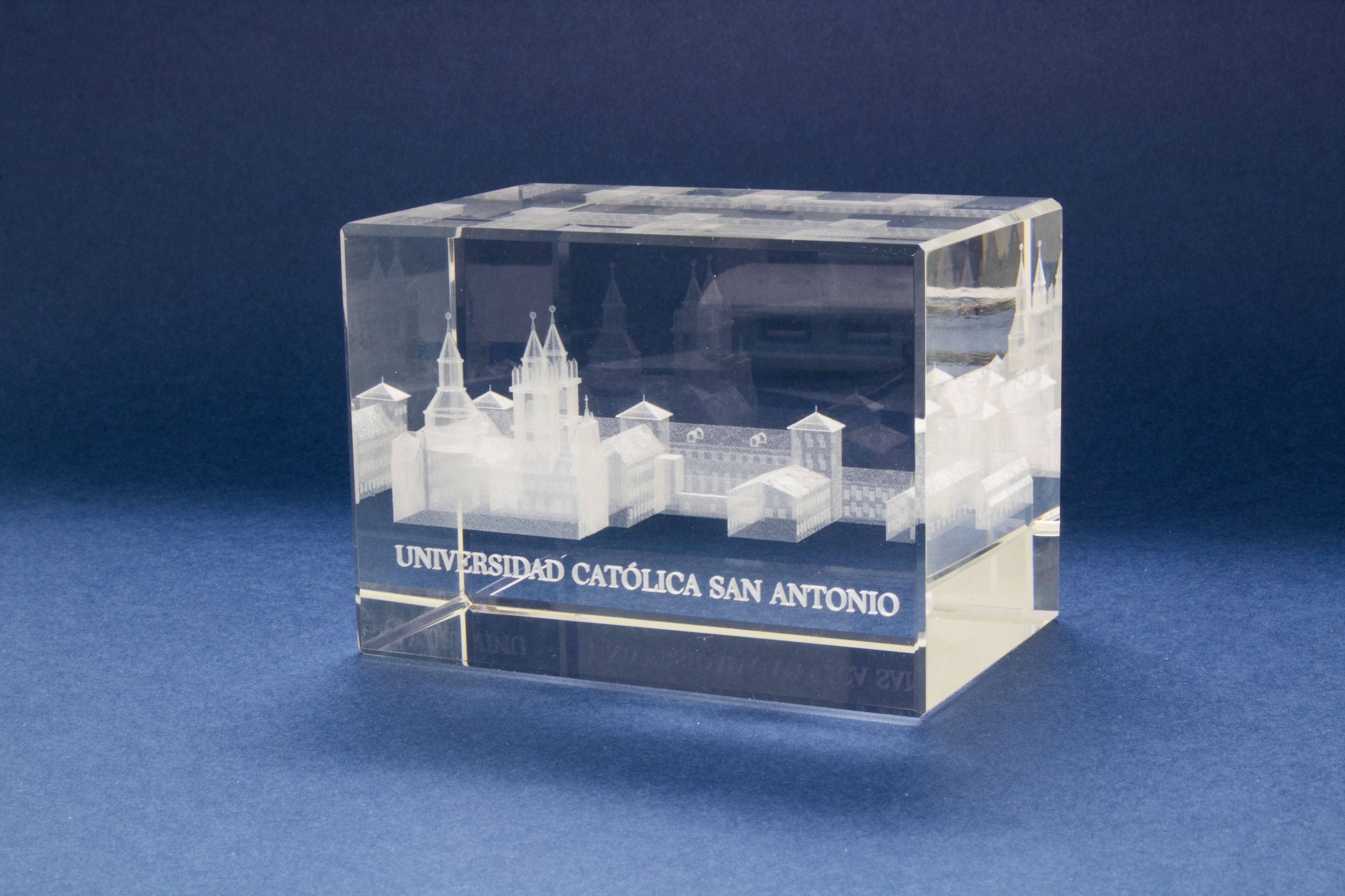 Cubo Cristal Óptico